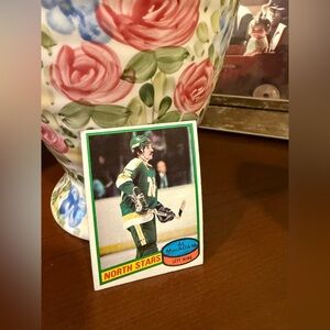 Topps North Stars Trading Card - Green and Yellow